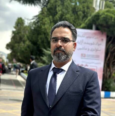 حسن اسحقی